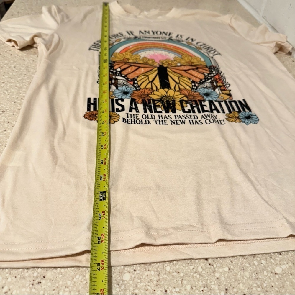 Christian Retro T-Shirt Bible Verse Crew Neck Butterfly Rainbow Soft Medium - Picture 6 of 8